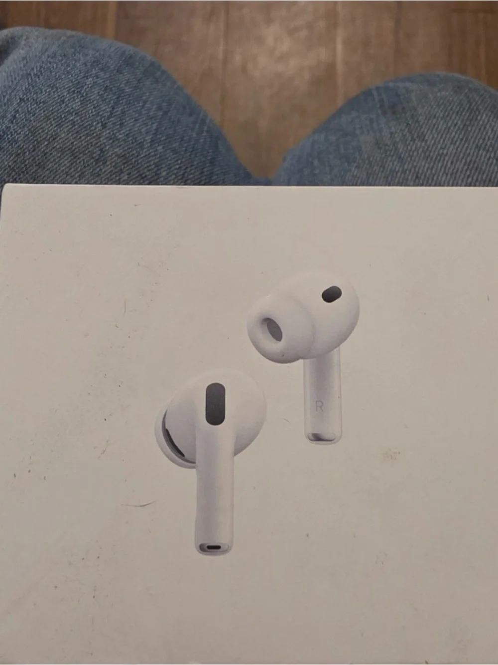 Wireless True Bluetooth Earbuds in White - Premium Sound